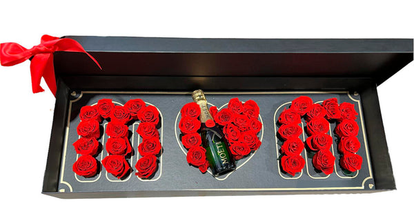 Mom box Red Preserved Roses