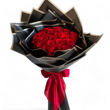 Coquette Bouquet - 25 Roses