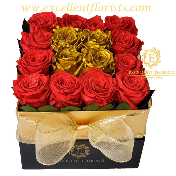 Christmas 18 Preserved Roses in a luxury box
