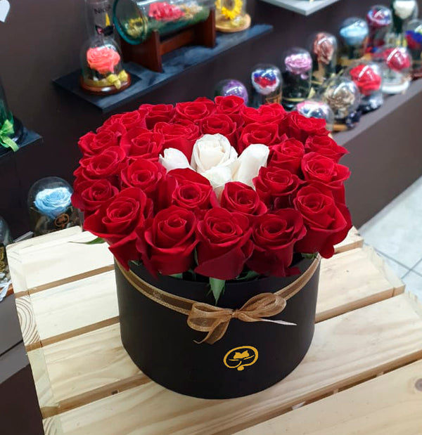 Two Dozen Roses in a Round Box - Red / White