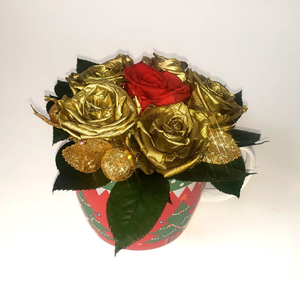 Christmas Gold and Red Preserved Roses in a cup