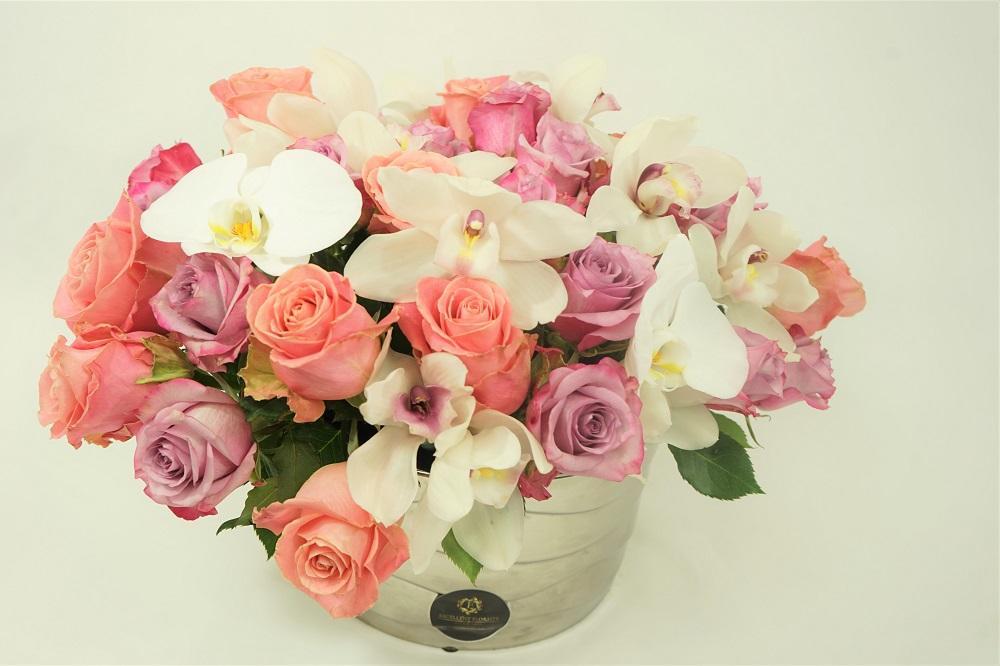 White Orchids & Roses - Excellent Florists 