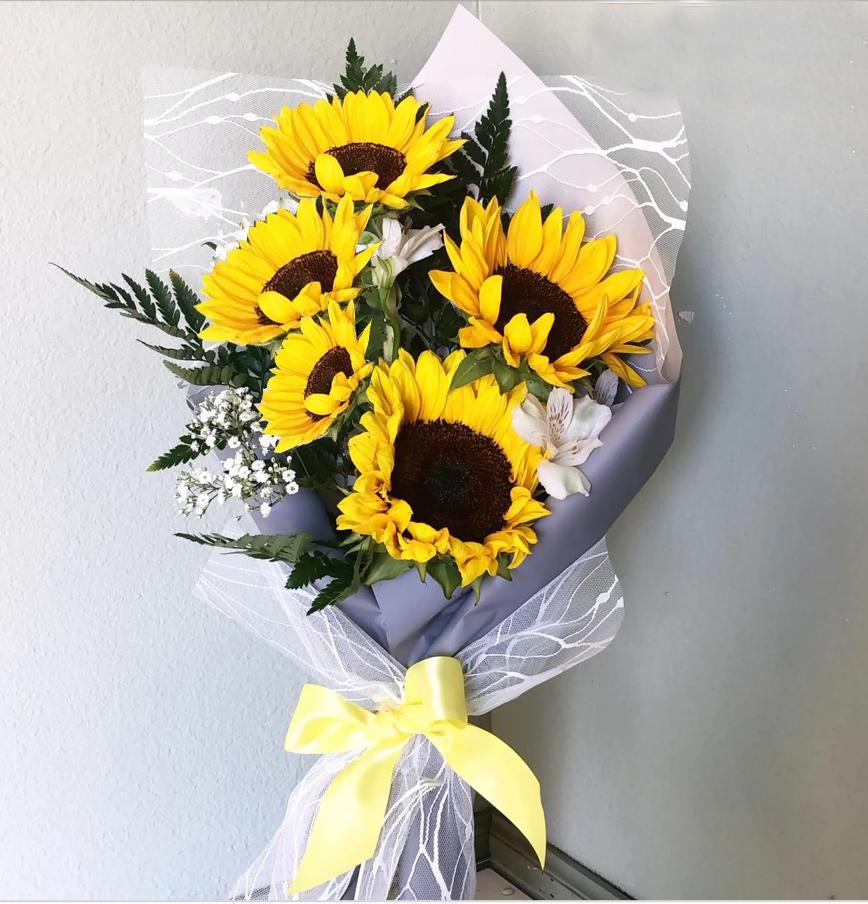5 Sunflower Preserved Bouquet