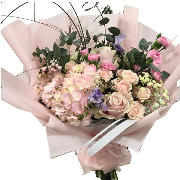 True Romance Bouquet * Vase not included